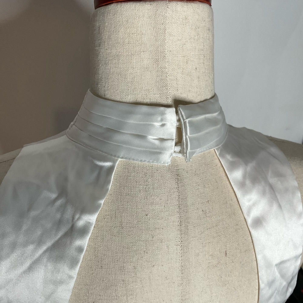 Lulus White Satin High Neck Cutout Cowl Open Back Maxi Gown Size Small - Picture 5 of 9